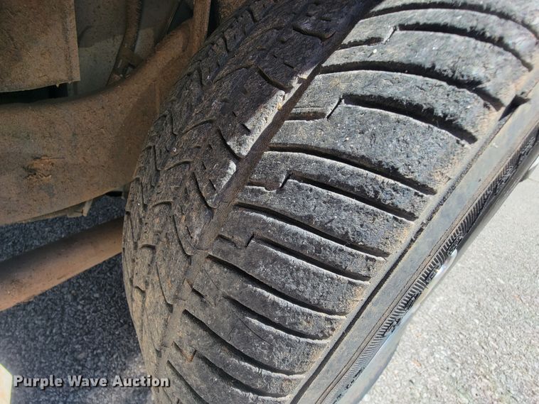 image for item IE9274 2011 Ford Crown Victoria Police Interceptor