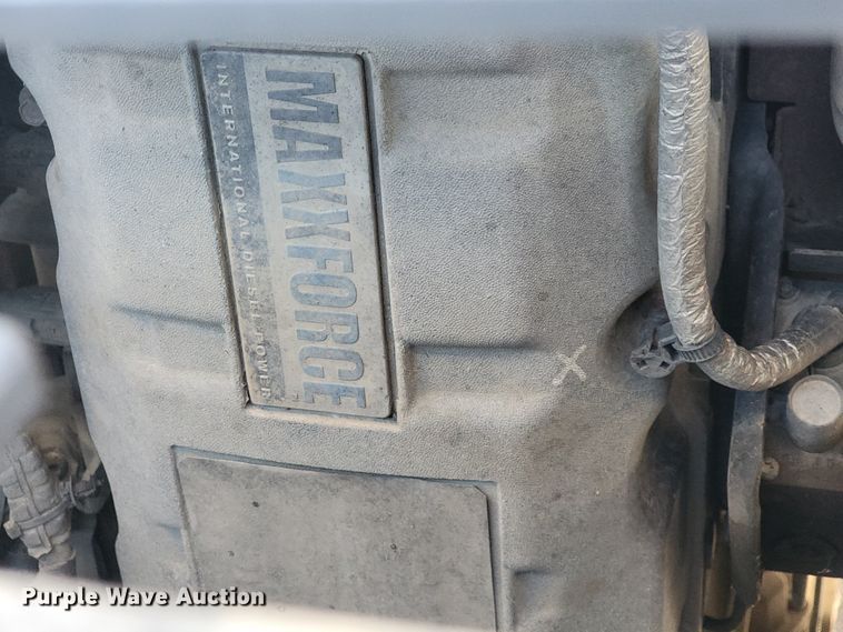 image for item IE9276 2011 International WorkStar 7400  dump truck