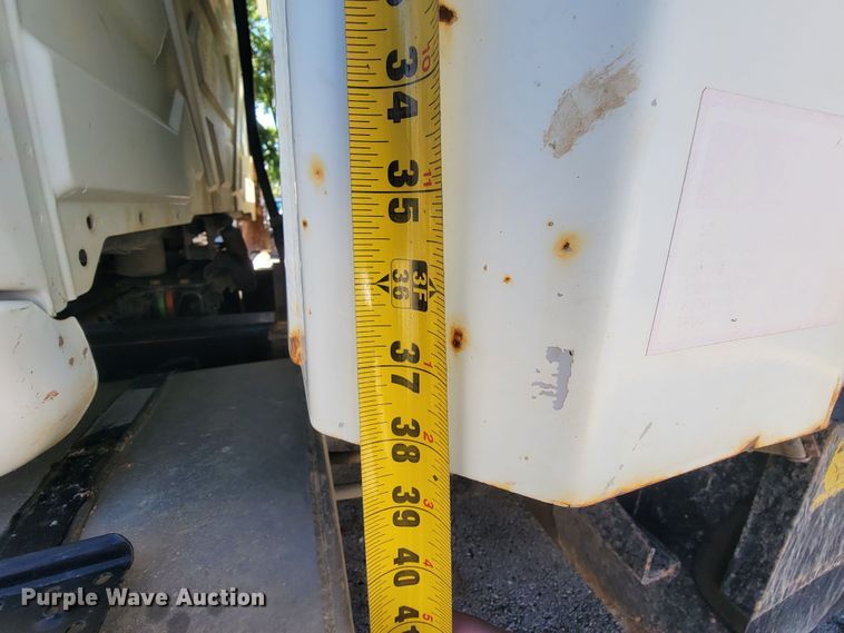 image for item IE9276 2011 International WorkStar 7400  dump truck