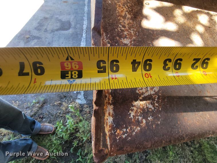 image for item IE9276 2011 International WorkStar 7400  dump truck