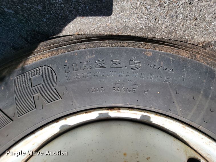 image for item IE9276 2011 International WorkStar 7400  dump truck