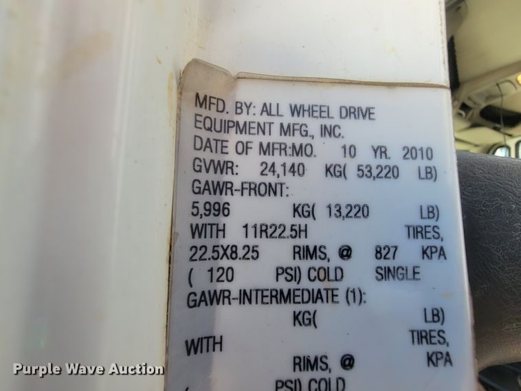 image for item IE9276 2011 International WorkStar 7400  dump truck