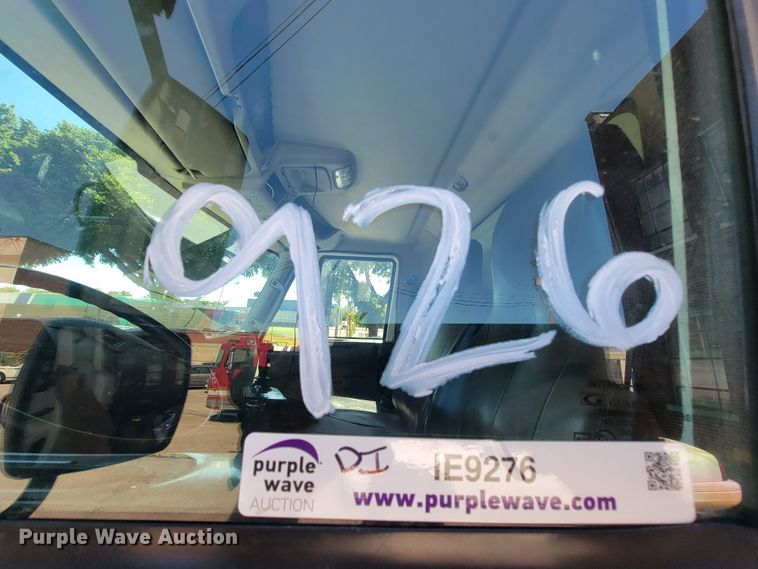 image for item IE9276 2011 International WorkStar 7400  dump truck