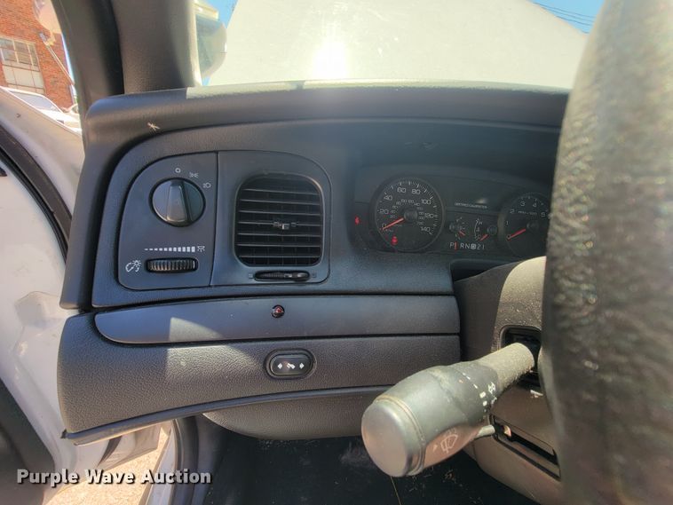 image for item IE9277 2009 Ford Crown Victoria Police Interceptor