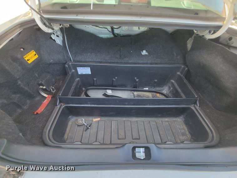 image for item IE9277 2009 Ford Crown Victoria Police Interceptor