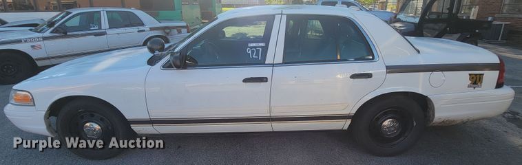 image for item IE9283 2011 Ford Crown Victoria Police Interceptor
