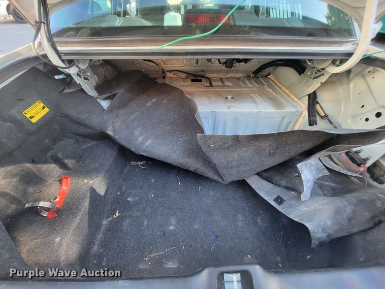 image for item IE9283 2011 Ford Crown Victoria Police Interceptor