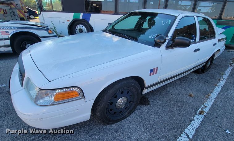 image for item IE9286 2011 Ford Crown Victoria Police Interceptor