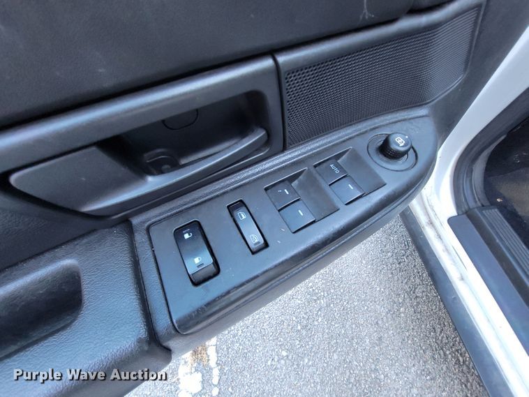 image for item IE9286 2011 Ford Crown Victoria Police Interceptor