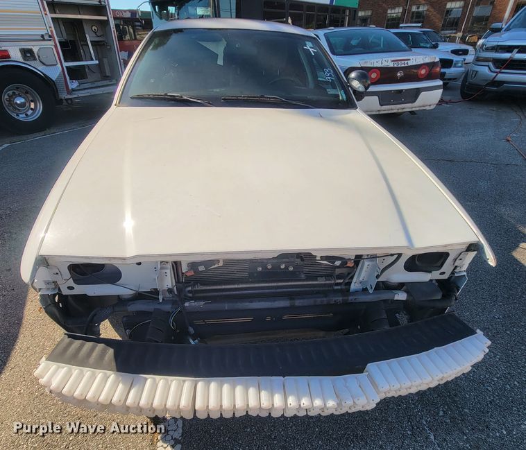 image for item IE9288 2011 Ford Crown Victoria Police Interceptor