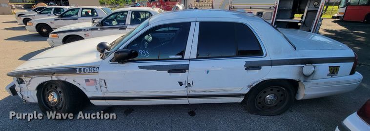 image for item IE9288 2011 Ford Crown Victoria Police Interceptor