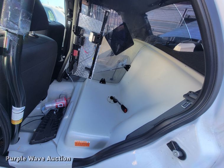 image for item IE9288 2011 Ford Crown Victoria Police Interceptor