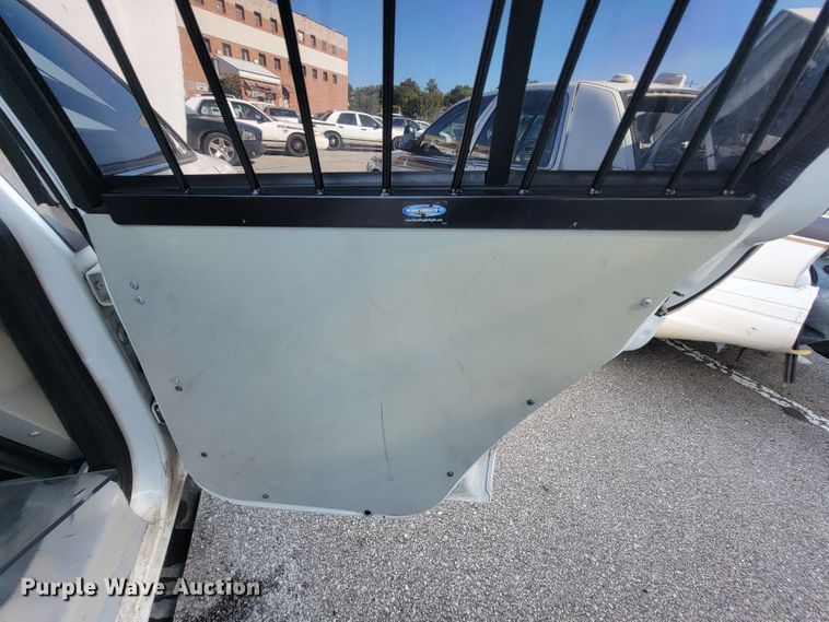 image for item IE9288 2011 Ford Crown Victoria Police Interceptor