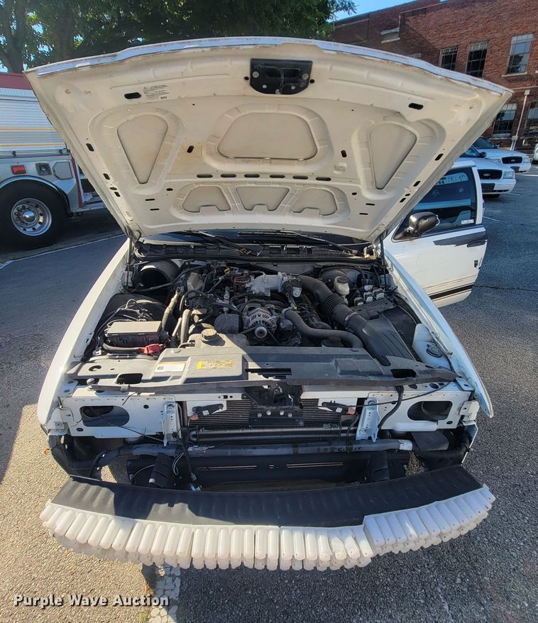 image for item IE9288 2011 Ford Crown Victoria Police Interceptor