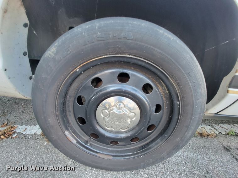 image for item IE9288 2011 Ford Crown Victoria Police Interceptor