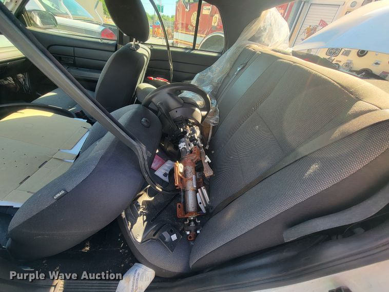 image for item IE9289 2011 Ford Crown Victoria Police Interceptor