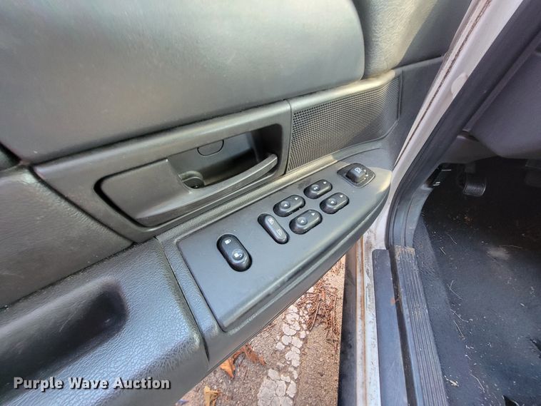 image for item IE9290 2005 Ford Crown Victoria Police Interceptor