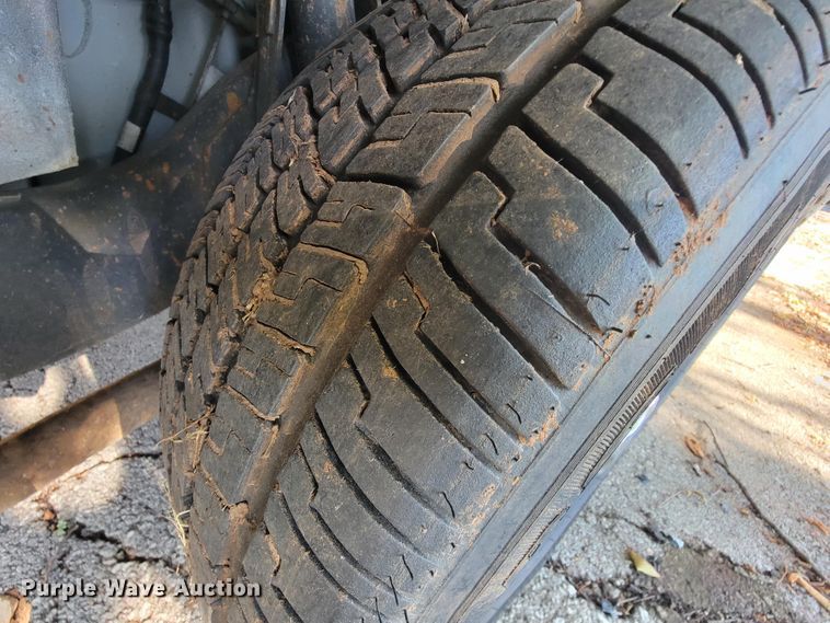 image for item IE9290 2005 Ford Crown Victoria Police Interceptor