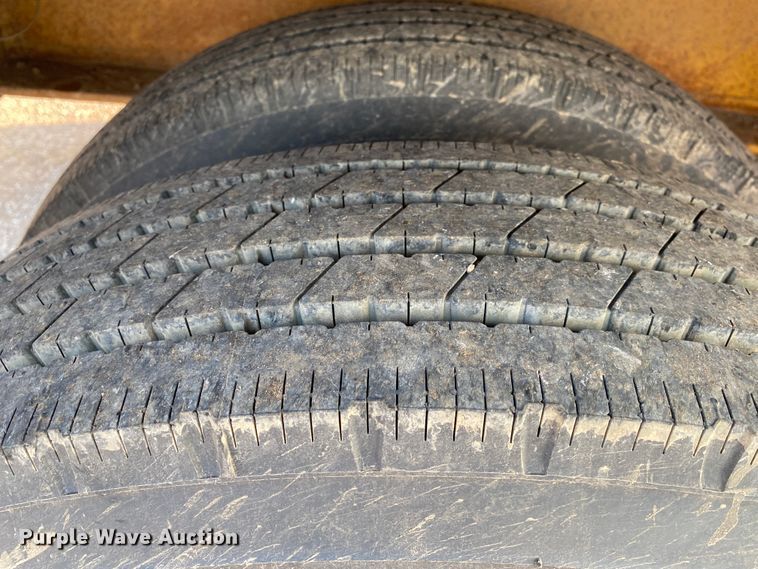 image for item IE9415 1978 Birmingham 835 FLS  equipment trailer