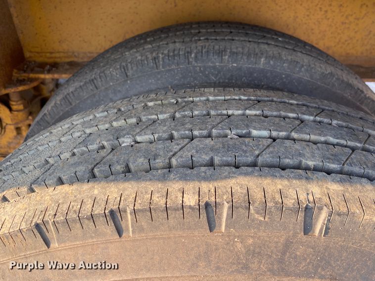 image for item IE9415 1978 Birmingham 835 FLS  equipment trailer