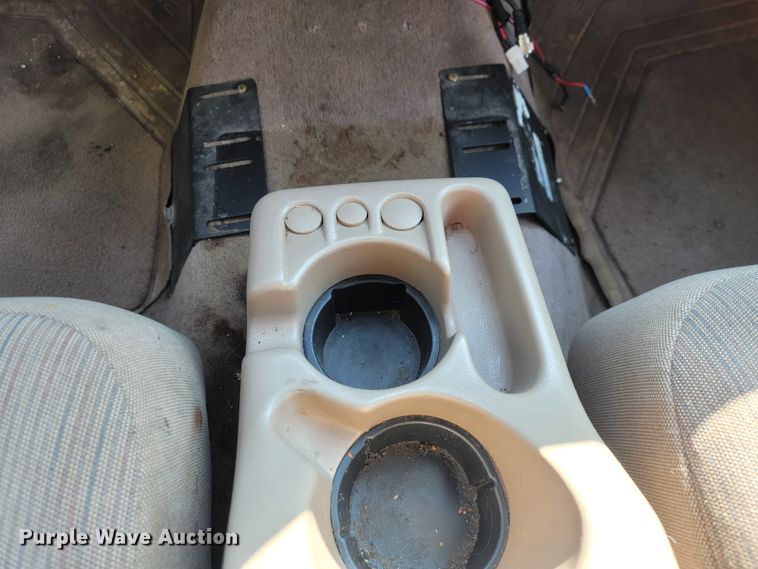 image for item IF9966 1997 Ford Explorer XLT  SUV