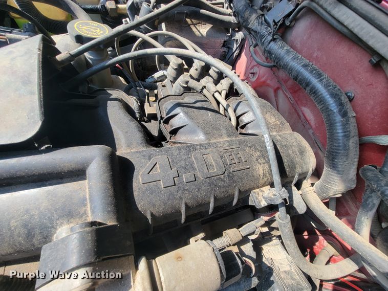 image for item IF9966 1997 Ford Explorer XLT  SUV