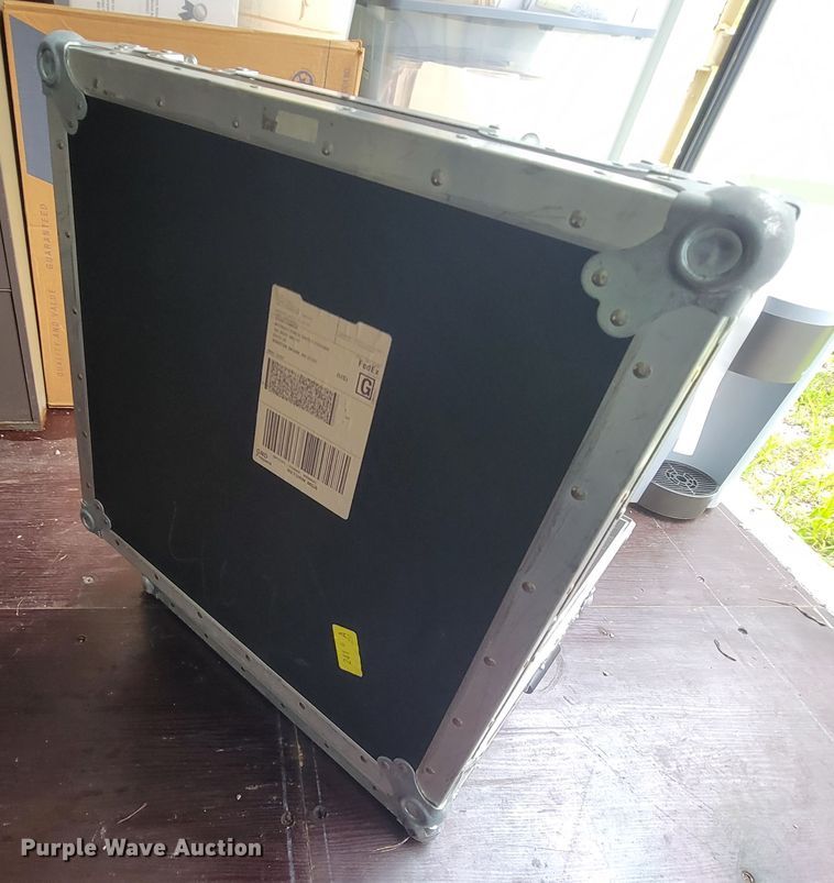 image for item IF9969 Office supplies and equipment