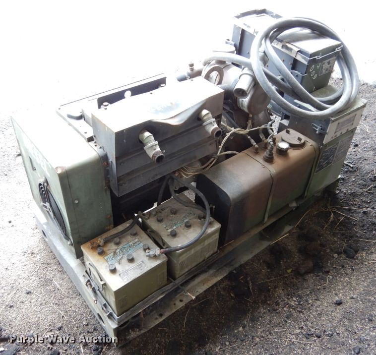 image for item II9531 Us Department Of Defense MEP003A  generator