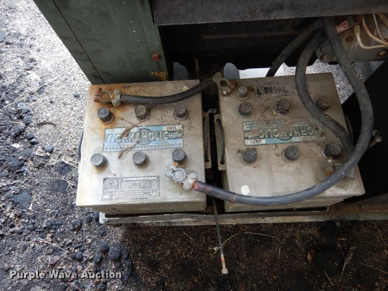 image for item II9531 Us Department Of Defense MEP003A  generator