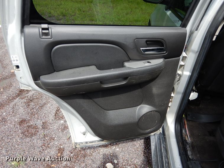 image for item II9584 2011 Chevrolet Tahoe Police  SUV