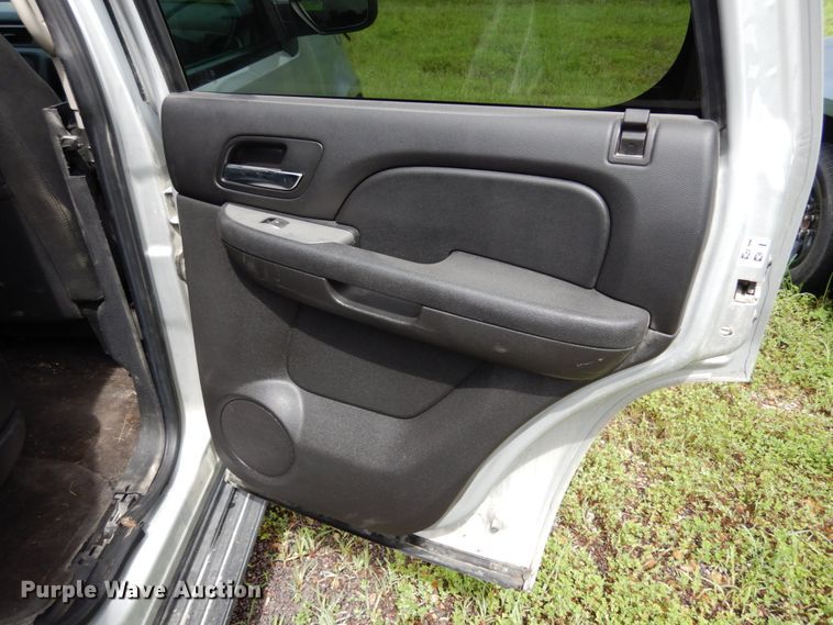 image for item II9584 2011 Chevrolet Tahoe Police  SUV