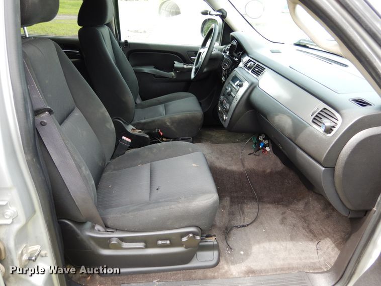 image for item II9584 2011 Chevrolet Tahoe Police  SUV