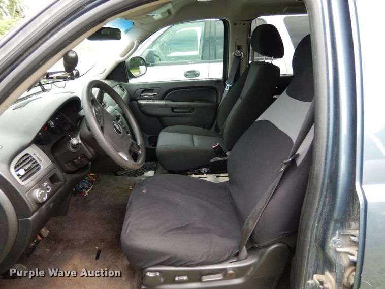 image for item II9585 2010 Chevrolet Tahoe  SUV