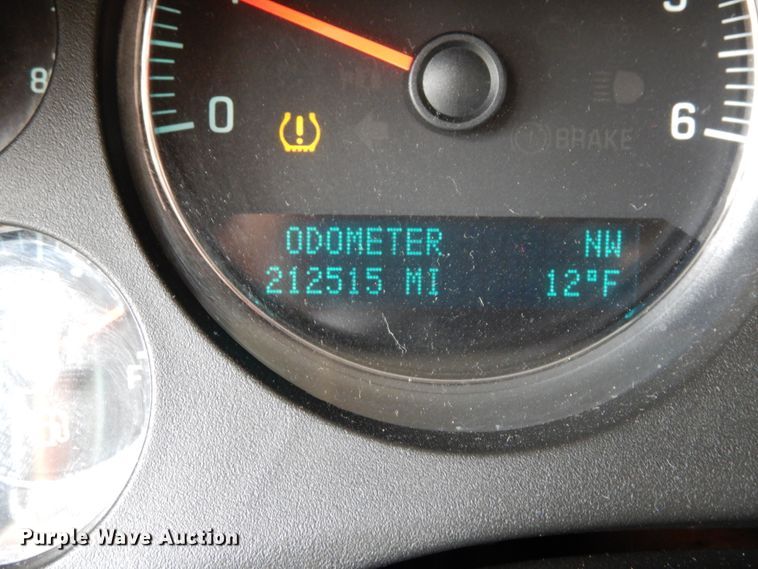 image for item II9585 2010 Chevrolet Tahoe  SUV