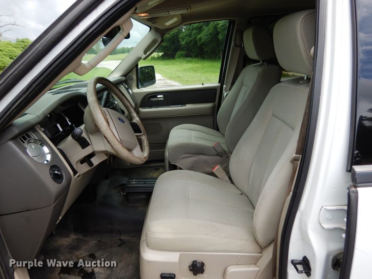image for item II9586 2008 Ford Expedition  SUV