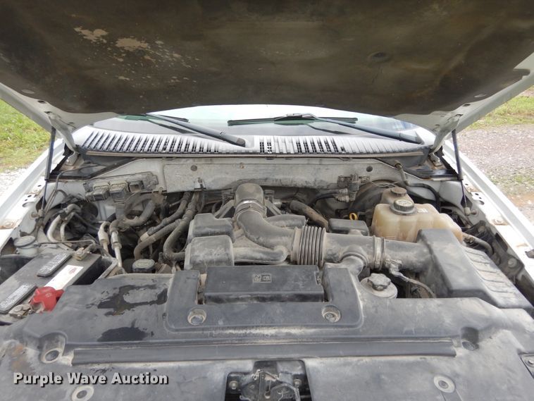 image for item II9586 2008 Ford Expedition  SUV