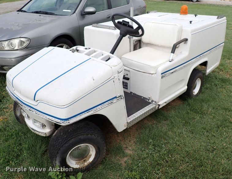 image for item IJ9833 Ez-go BC-660  beverage cart