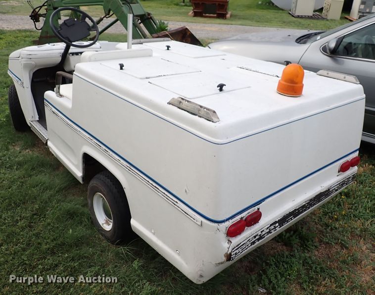 image for item IJ9833 Ez-go BC-660  beverage cart