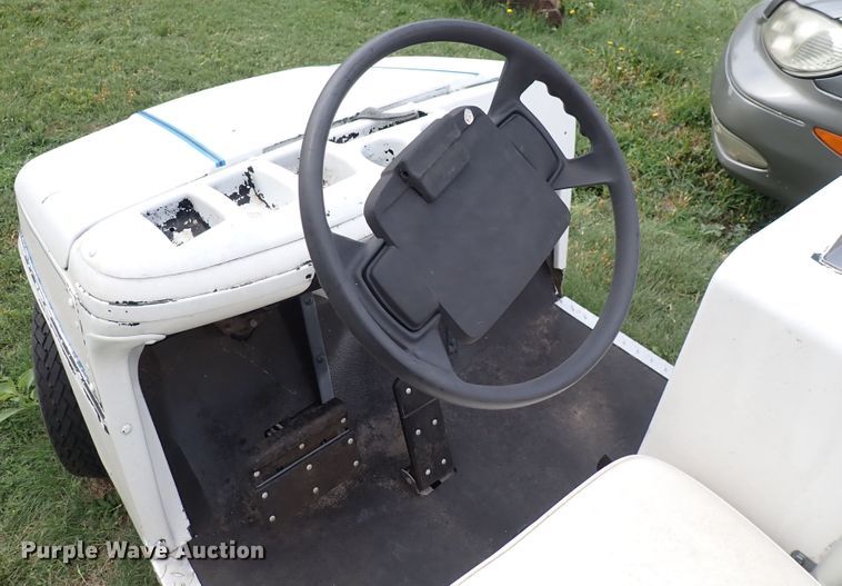 image for item IJ9833 Ez-go BC-660  beverage cart