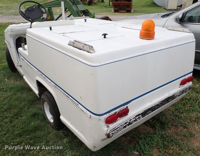 image for item IJ9833 Ez-go BC-660  beverage cart