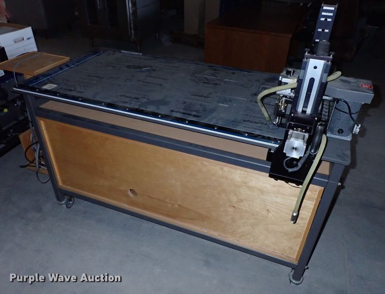 image for item IJ9842 Rowmark XOT 2550  engraver