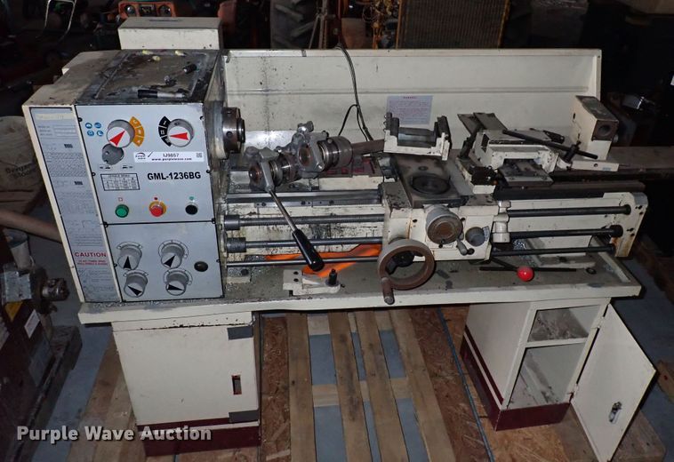 image for item IJ9857 Lathe