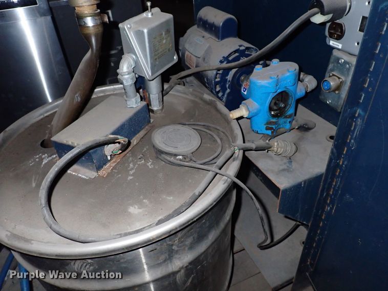 image for item IJ9858 Graymills Tempest  sandblasting cabinet