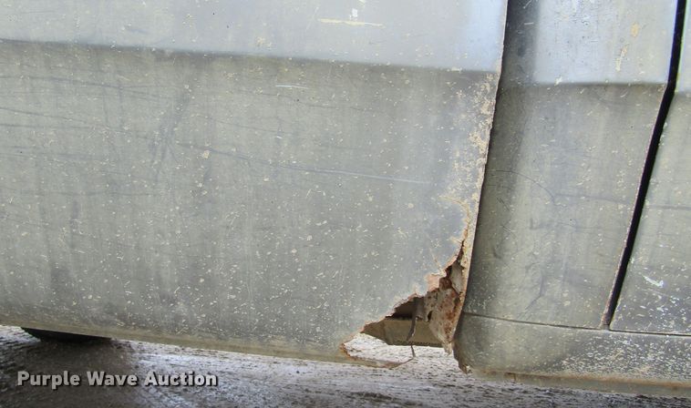 image for item IL9407 1992 Dodge Ram 150  pickup truck