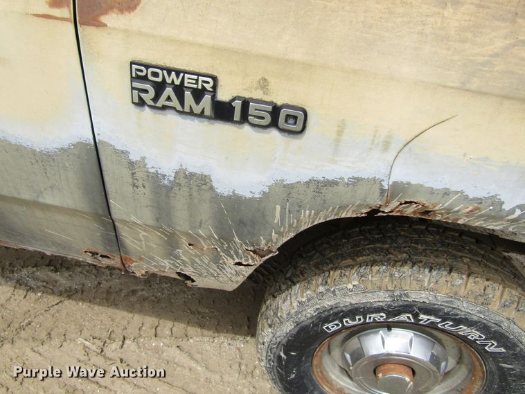 image for item IL9407 1992 Dodge Ram 150  pickup truck