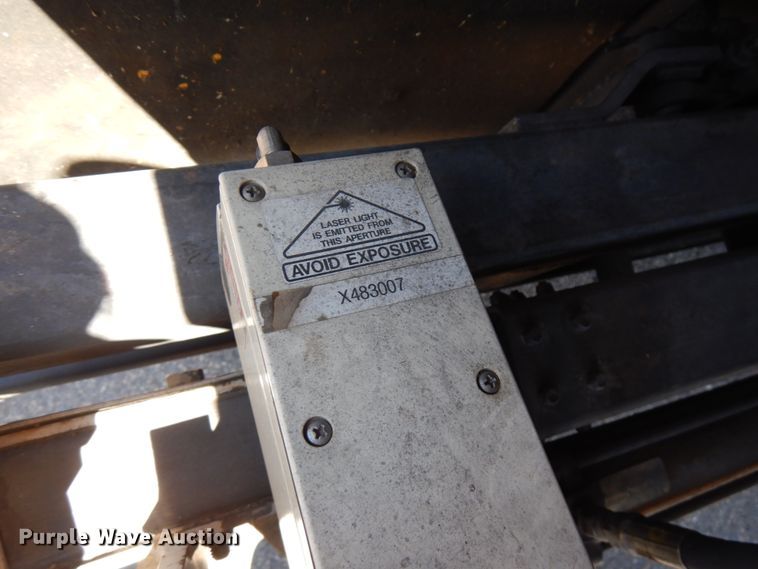 image for item IL9825 2002 Chevrolet T7500  paint striper truck