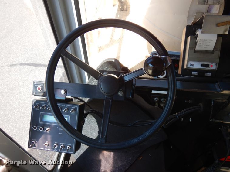 image for item IL9825 2002 Chevrolet T7500  paint striper truck