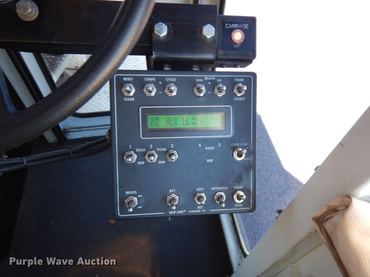 image for item IL9825 2002 Chevrolet T7500  paint striper truck