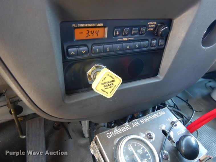 image for item IL9825 2002 Chevrolet T7500  paint striper truck