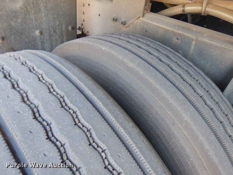 image for item IL9825 2002 Chevrolet T7500  paint striper truck